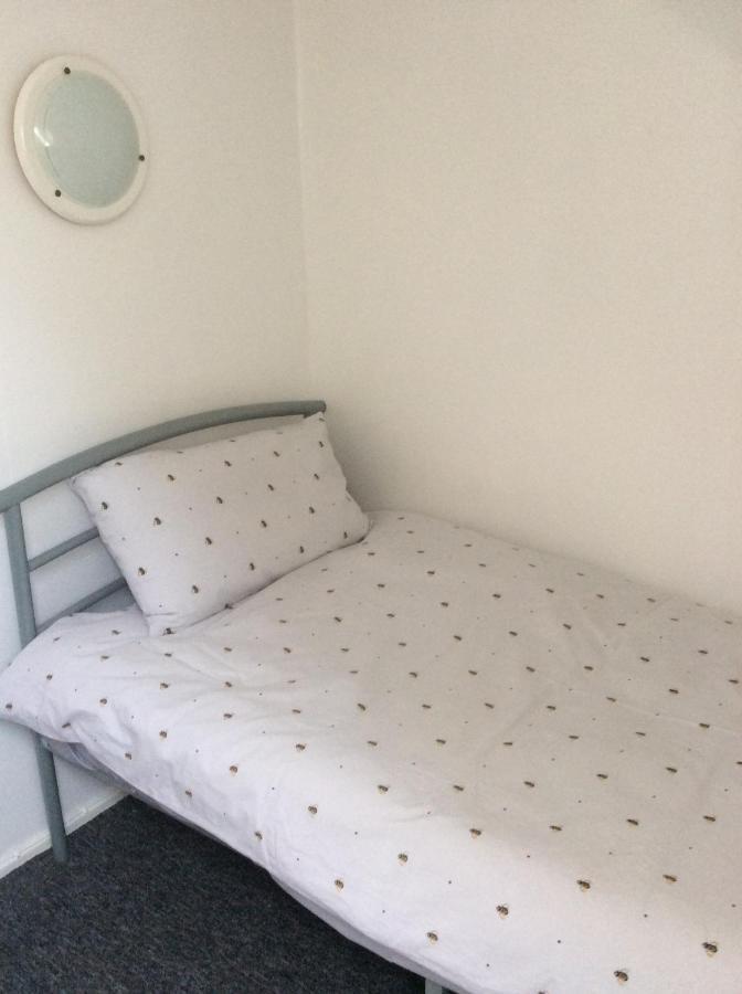 Le Boterff Gites Et Camping Saint-Mayeux ภายนอก รูปภาพ